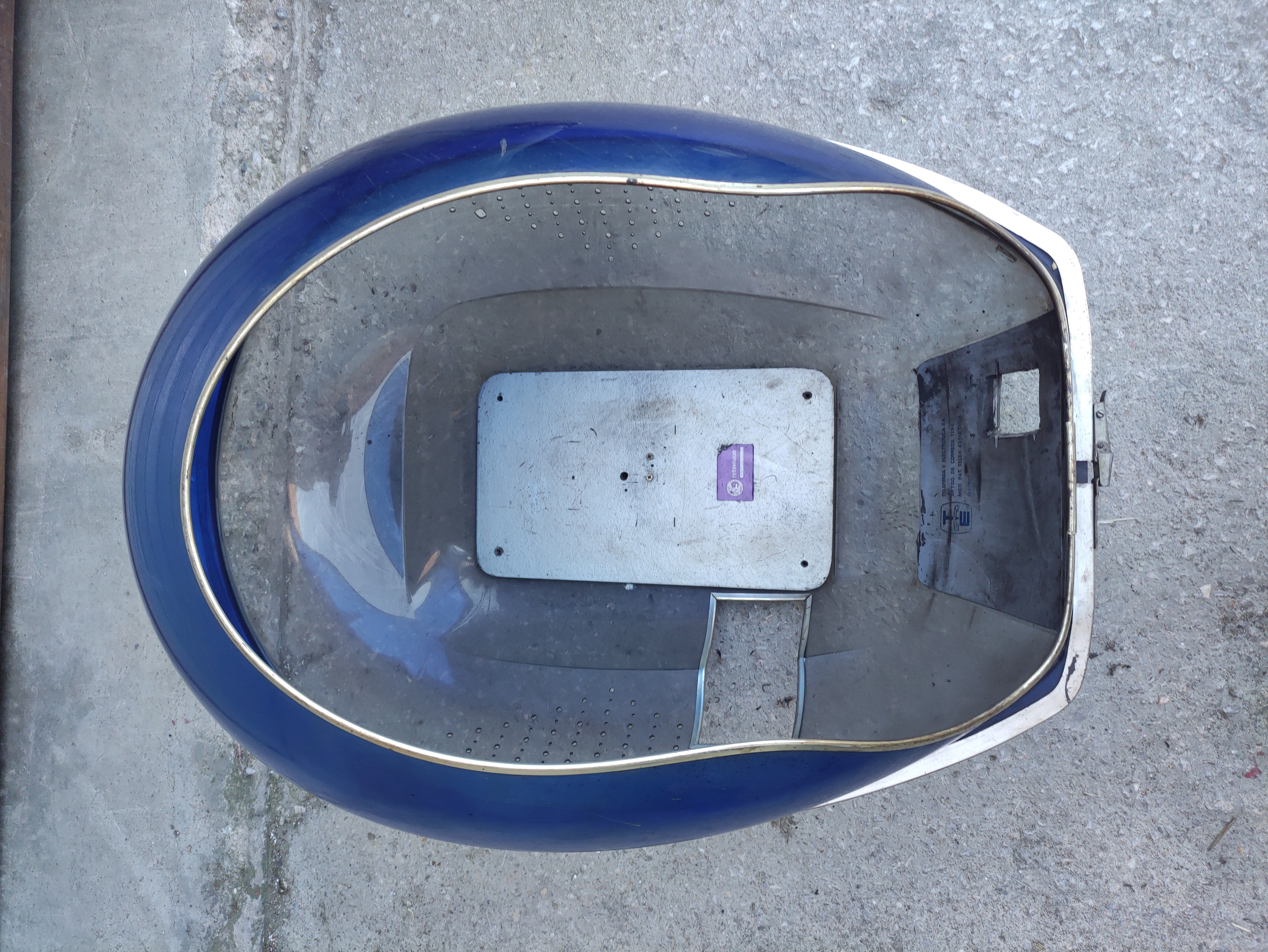 cabina telefono publico colgar 91.5x69x61 1u